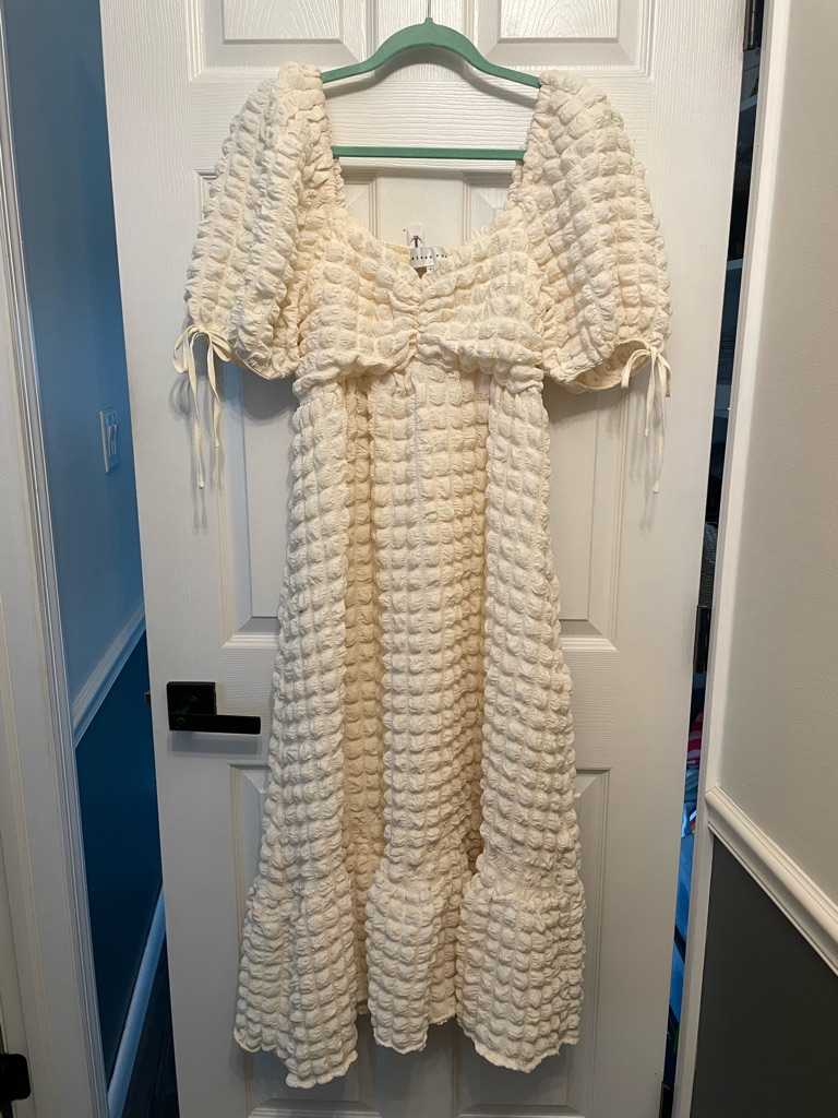 Endless Rose Textured Puff Sleeve Dress